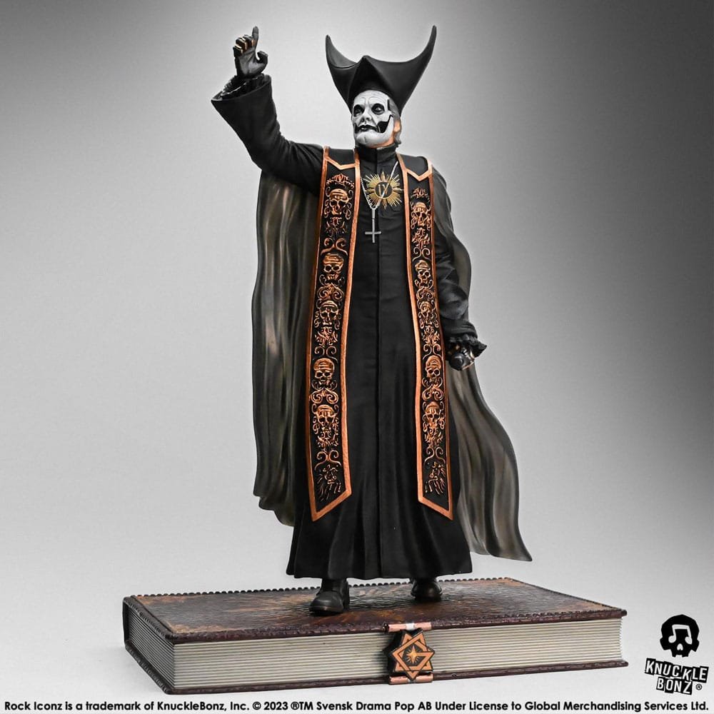 Ghost statuette Rock Iconz 1/9 Papa Emeritus IV (Black Robes) 22 cm - Ghost