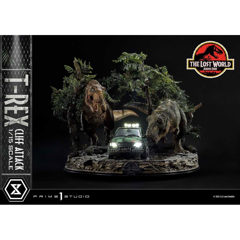 Jurassic World: The Lost World statuette 1/15 T-Rex Cliff Attack 53 cm