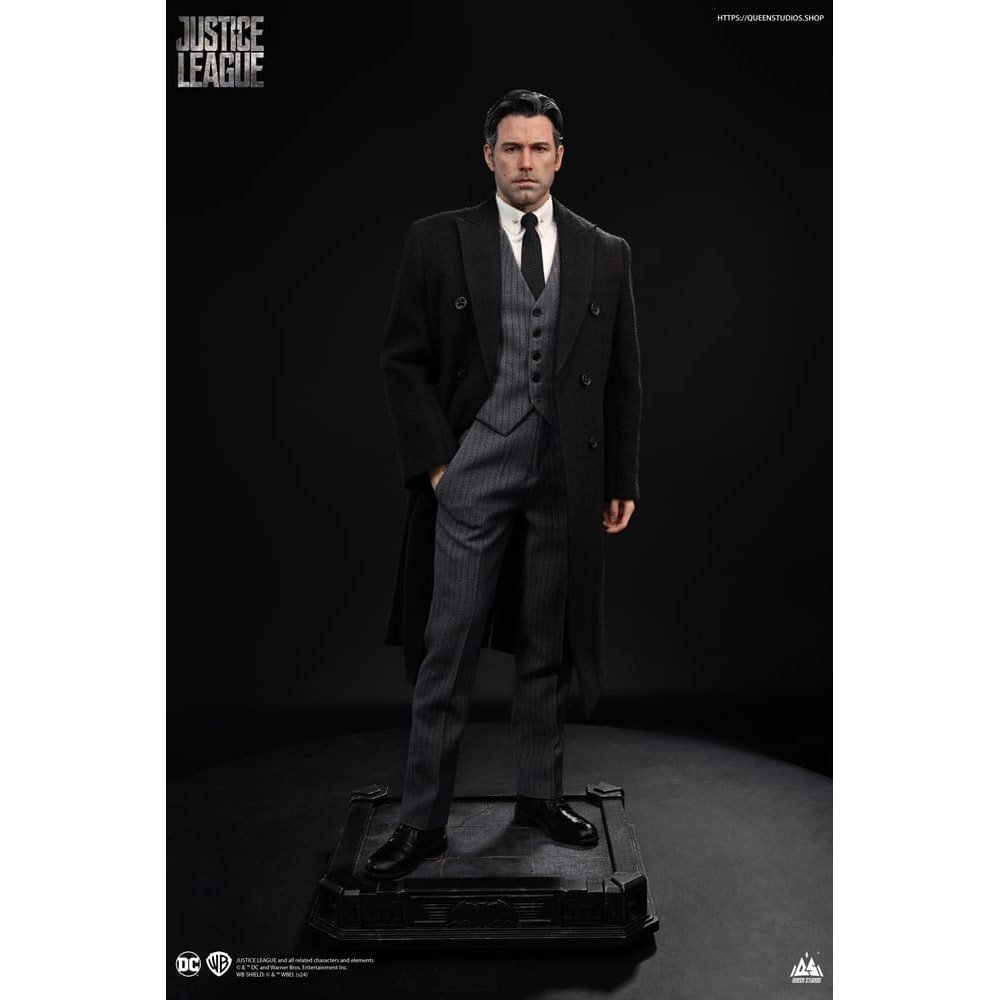 Justice League statuette 1/4 Bruce Wayne (Ben Affleck) 51 cm - DC Comics