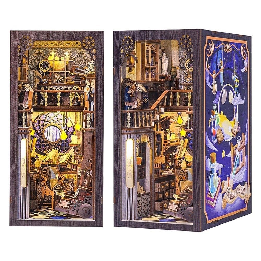 Maquette Book Nook Nebula Common Room 23 x 11 cm - Nook