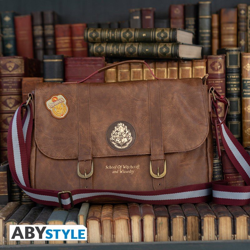 HARRY POTTER - Sac bandoulière - "Poudlard" - type-porte-cles