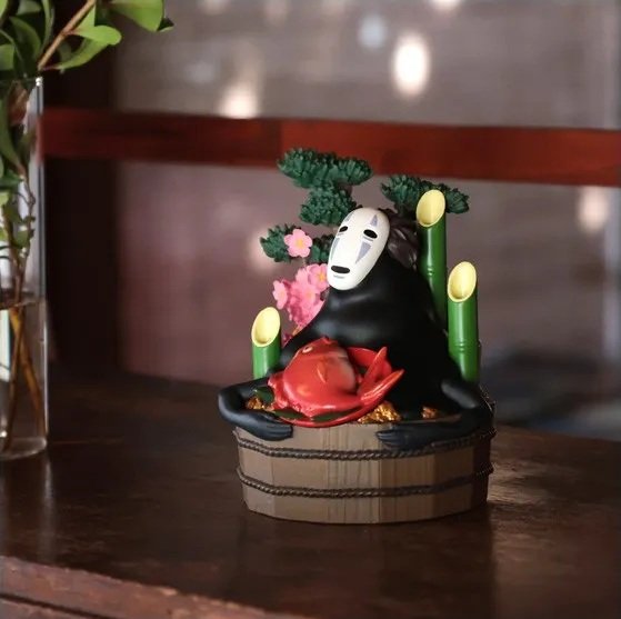 Figurine Ghibli LE VOYAGE DE CHIHIRO No Face Bassine d'or Bambous Diorama 18cm - Le Voyage de Chihiro