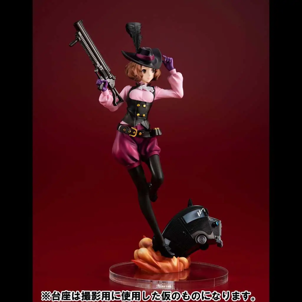 Statue persona 5 haru and morgana car - Persona